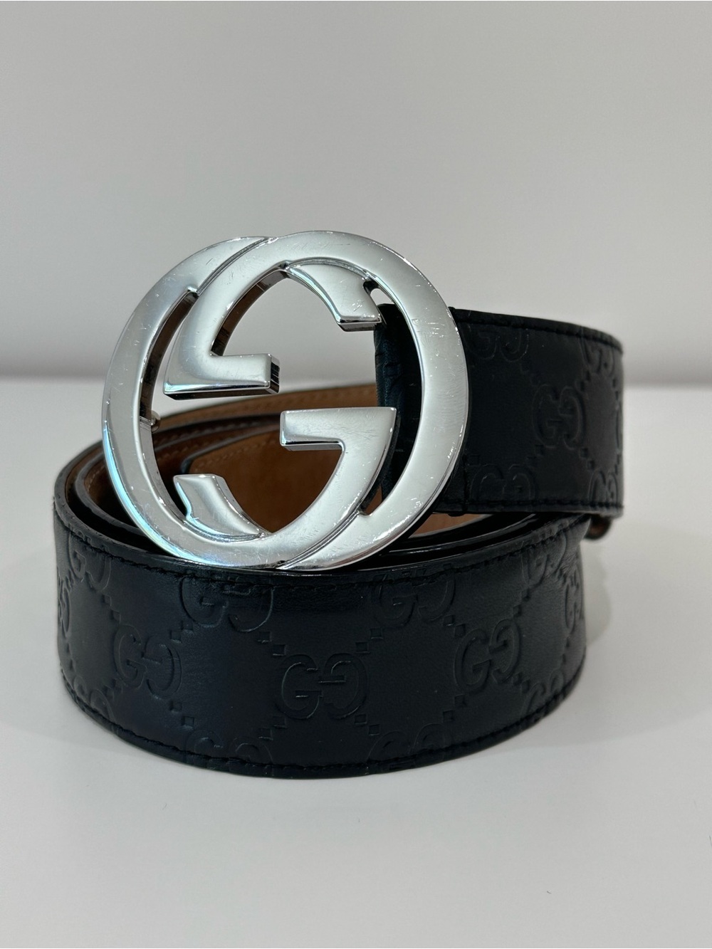 Gucci Black Leather Belt Guccissima with Silver Interlocking G Buckle|Size105/42